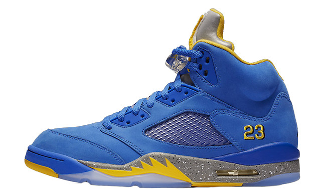 Blue Nike Retro 5 sneaker saved as a JPG